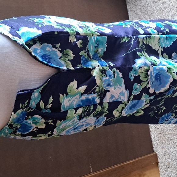 Sequin Hearts size 7 blues/white/green mermaid skirt - Picture 4 of 5